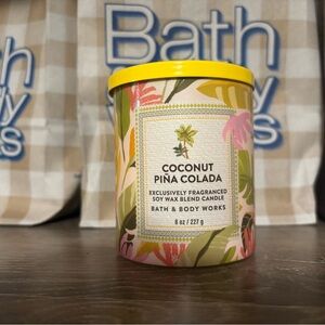 Bath & Body Works Coconut Piña Colada Candle - Yellow and Green